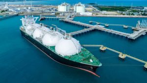 gas transport ship